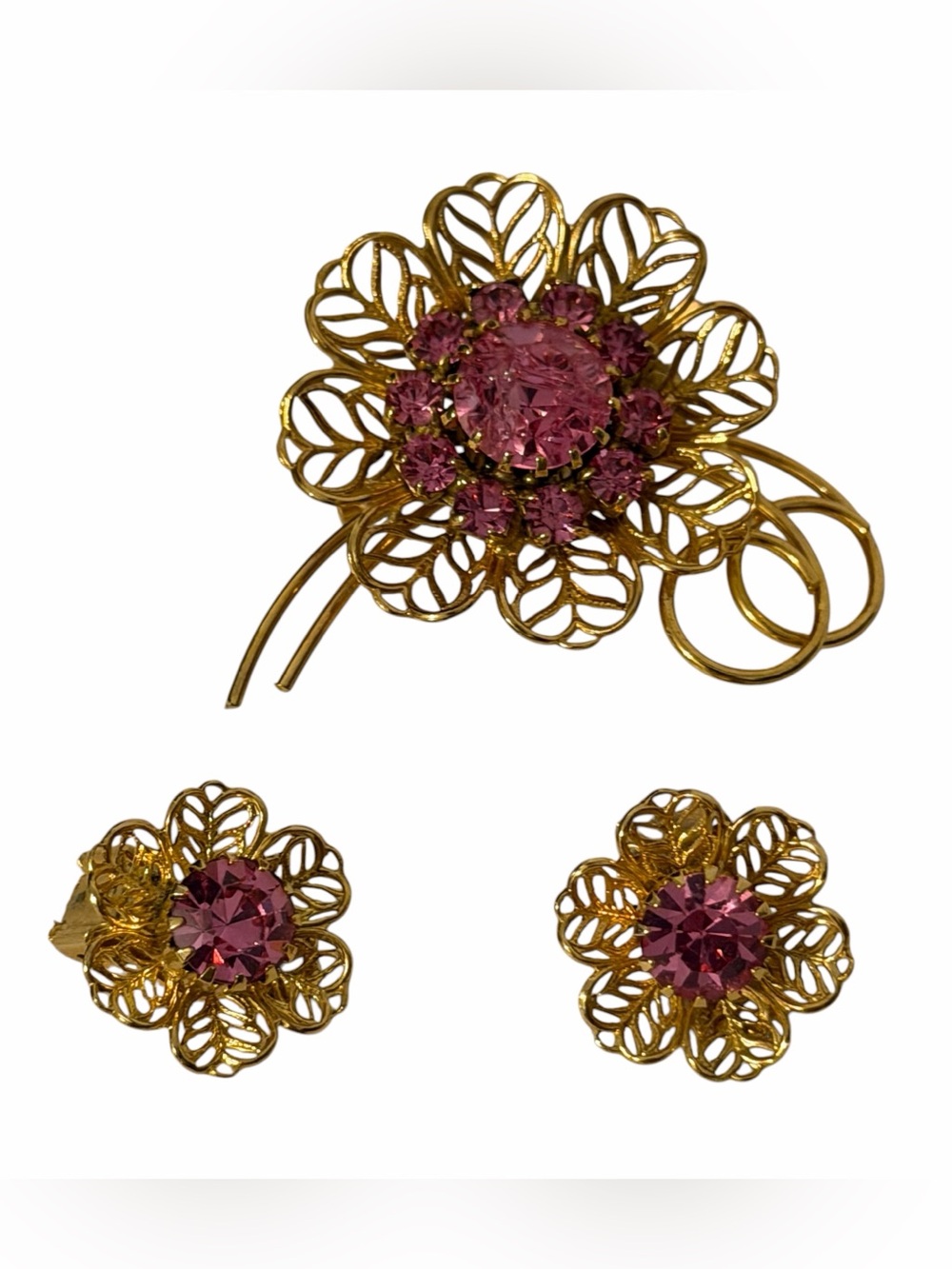 Gold Tone Pink Rhinestone Flower Brooch Pin Earrings Set Womens Clip On Jewelry
